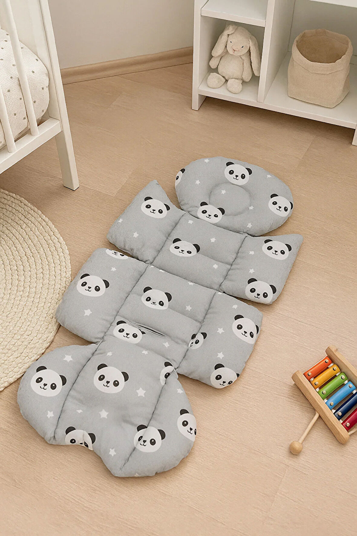 Gri Panda Desenli Bebek Arabası Minderi