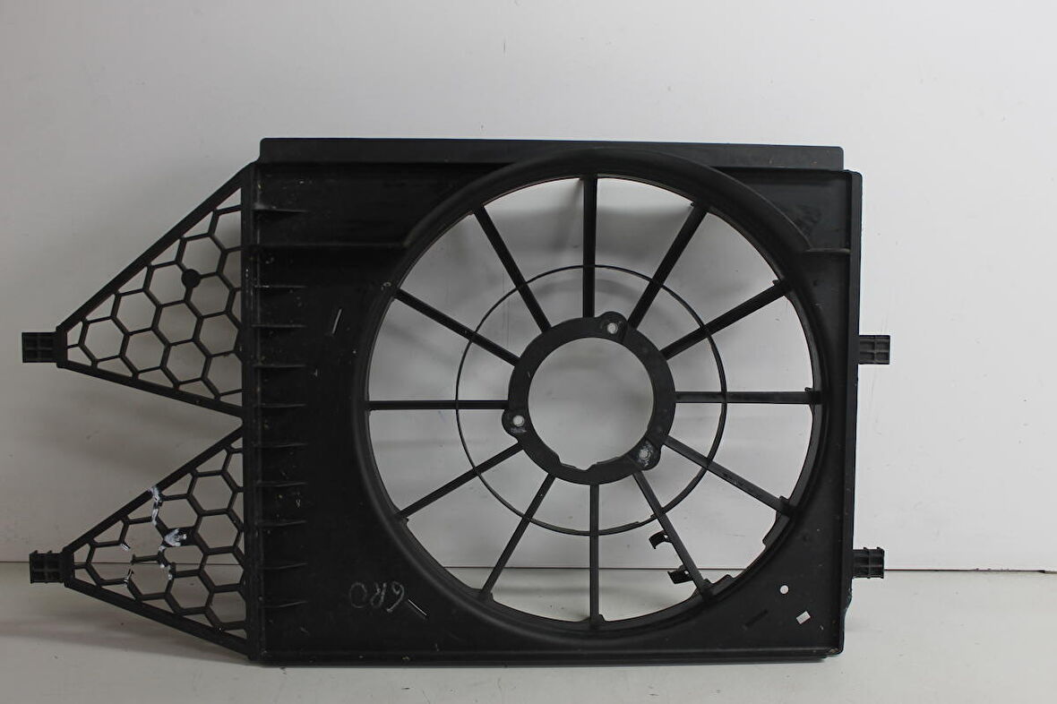 VOLKSWAGEN POLO 2010 - SONRASI FAN MOTOR ÇERÇEVESİ DİZEL 