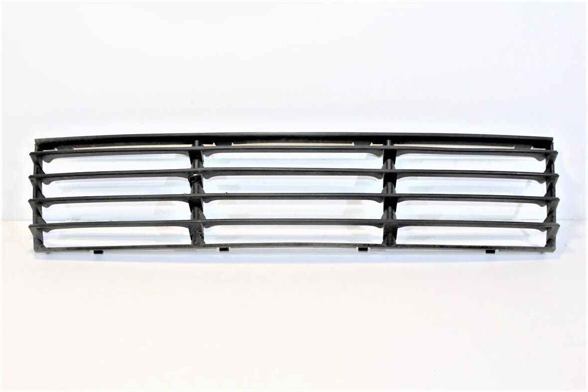 VOLKSWAGEN PASSAT 2001 - 2005 TAMPON ORTA IZGARA ÇERÇEVE 