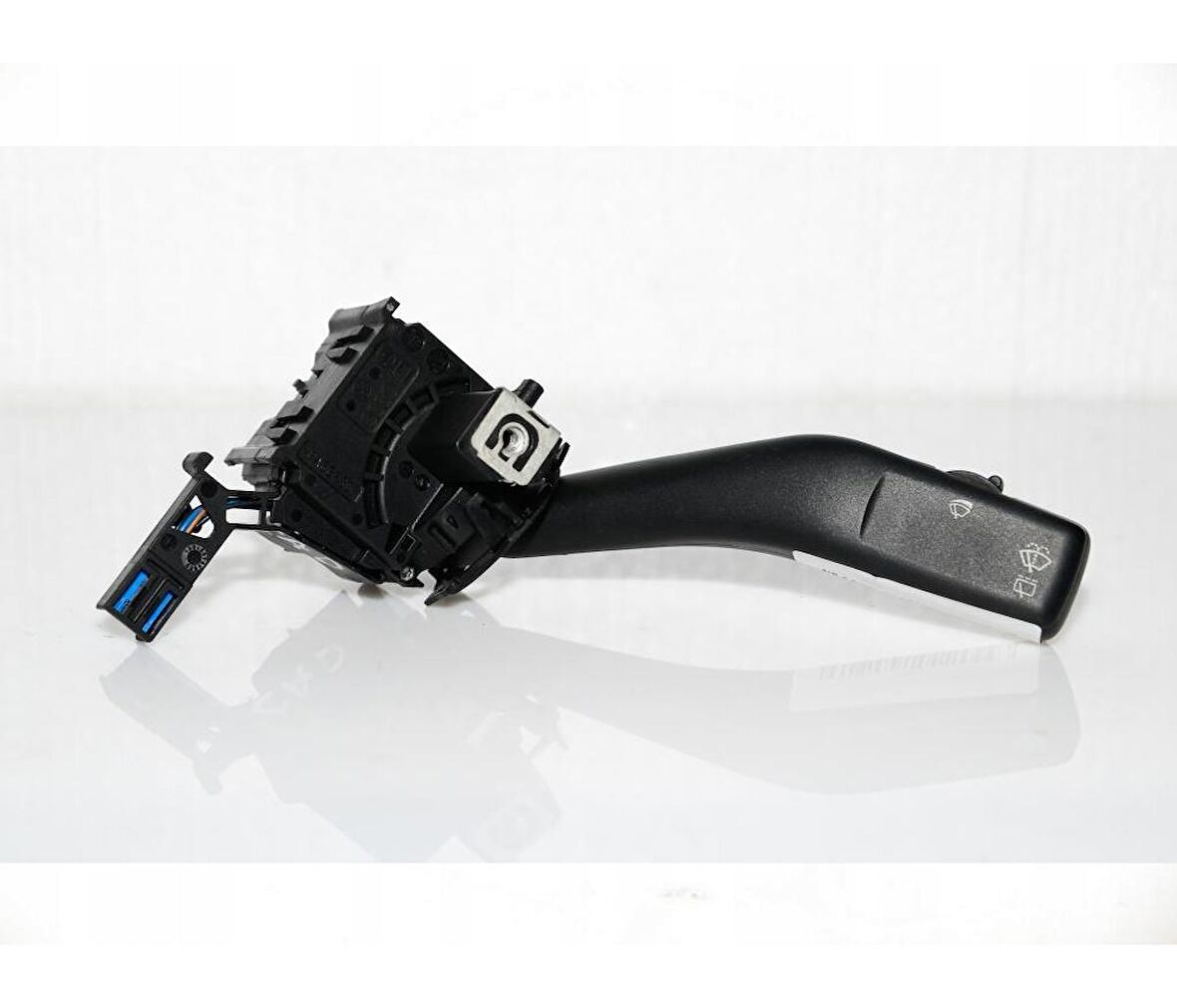 SEAT LEON 2006 - 2012 SİLGİ KOLU 