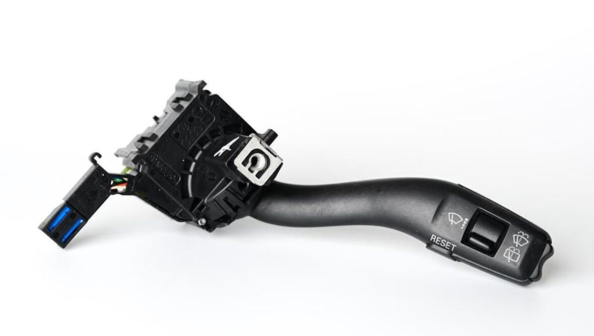 SKODA OCTAVIA 2003 - 2010 SİLGİ KOLU YOL BİLGİSAYARLI 