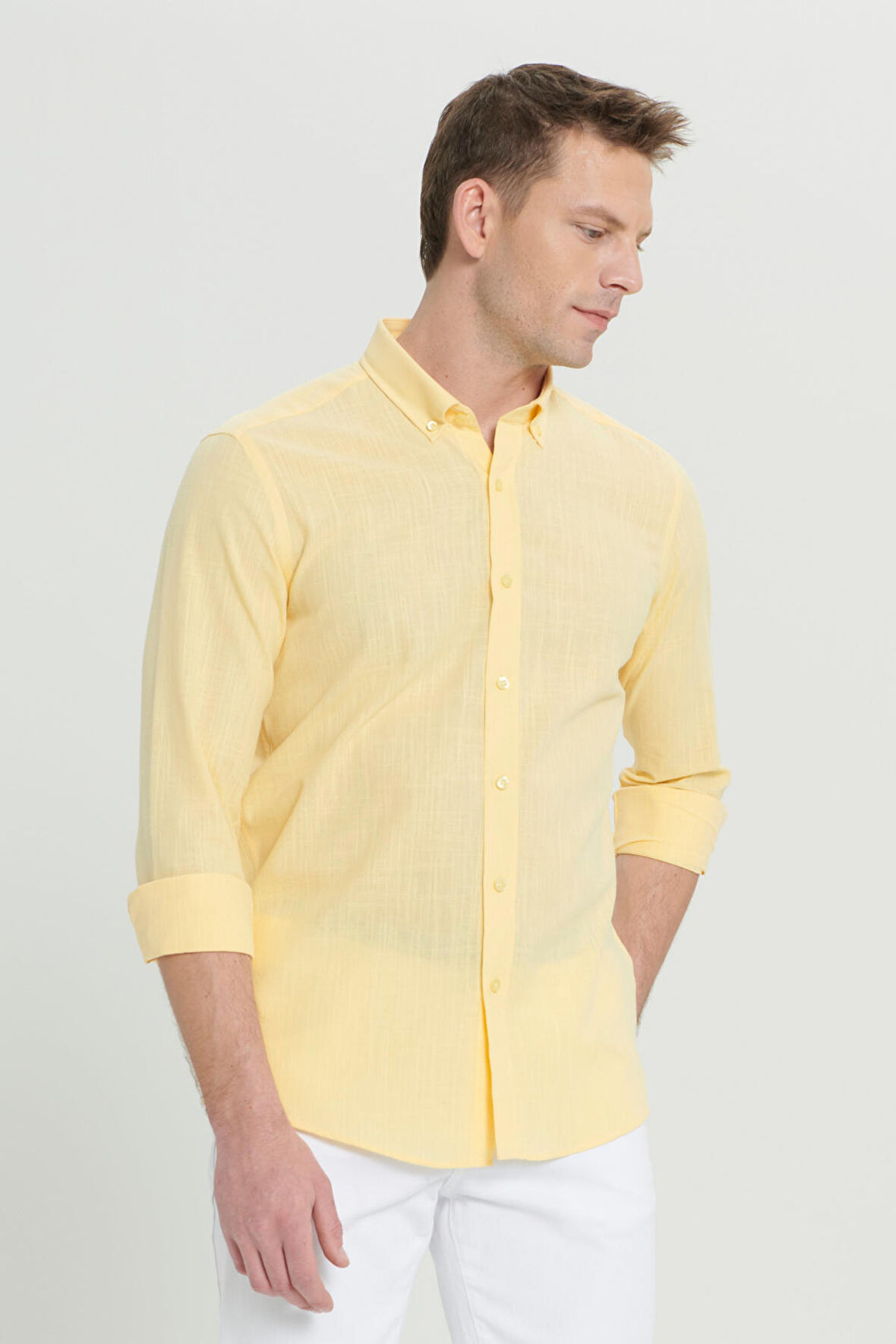Erkek Sarı Tailored Slim Fit Dar Kesim Oxford Düğmeli Yaka Keten Görünümlü %100 Pamuk Flamlı Gömlek