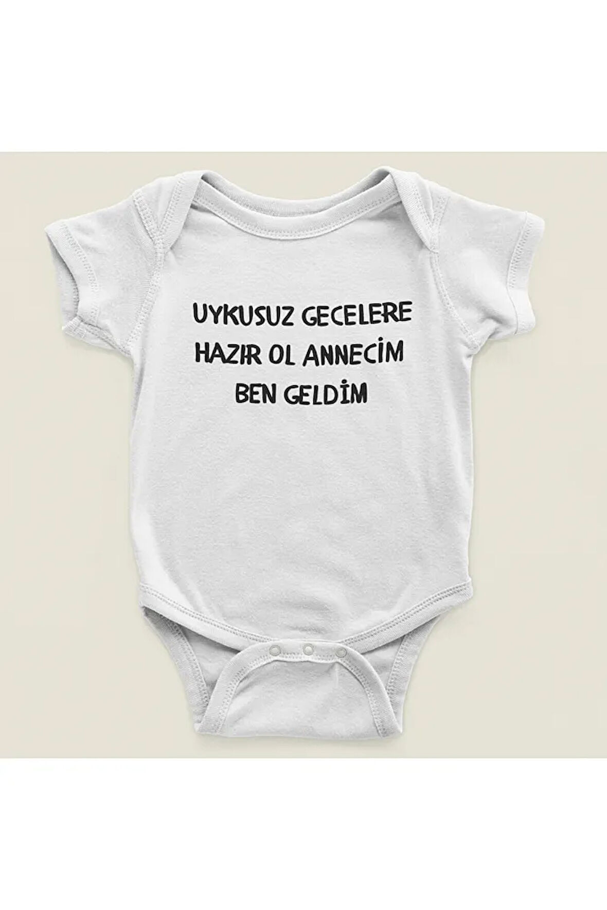 Uykusuz Gecelere Hazır Ol Annecim Ben Geldim Yazılı Pamuklu Yumuşak Unisex Çıtçıtlı Body Zıbın