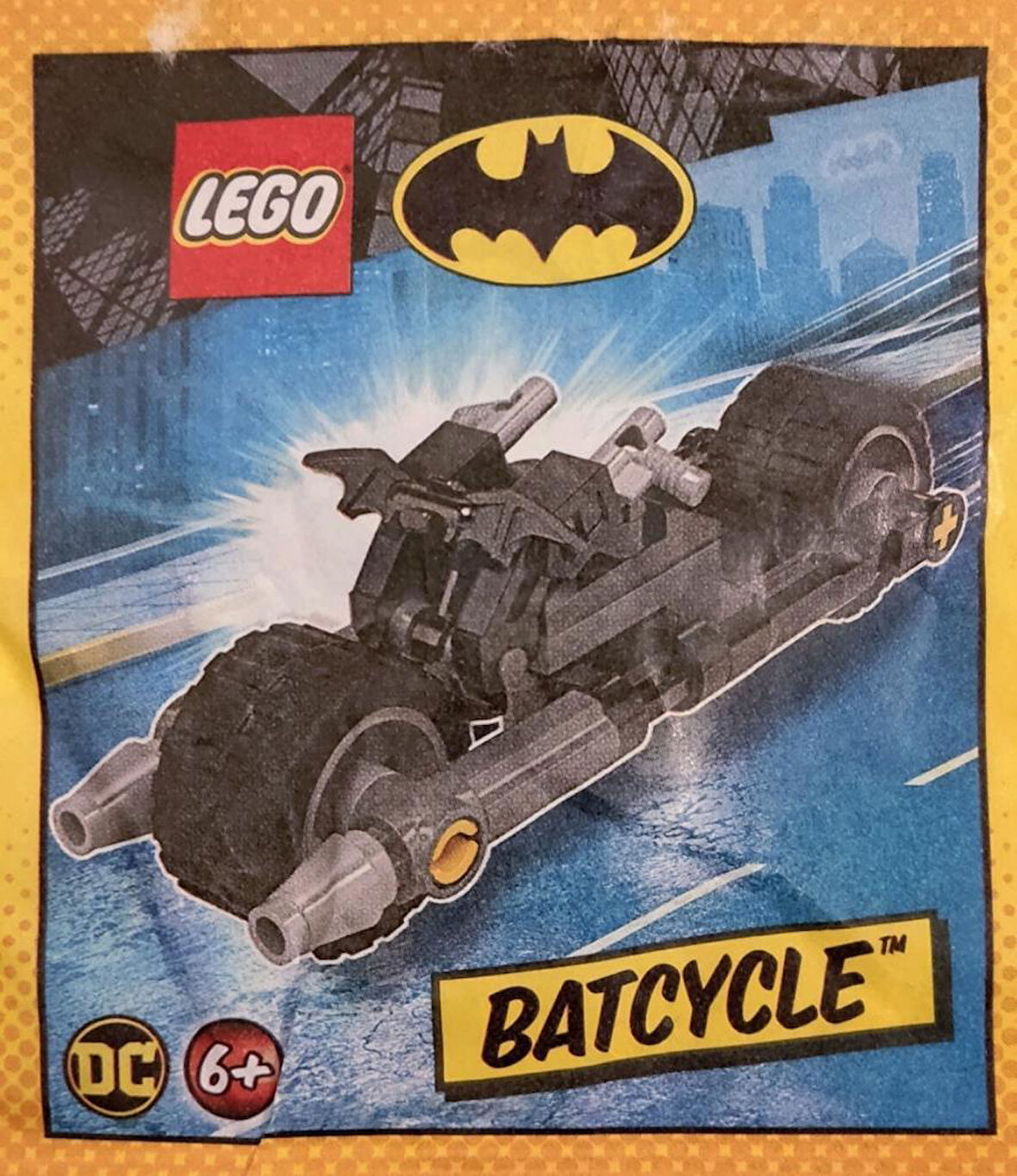 LEGO Super Heroes 212325 Batcycle