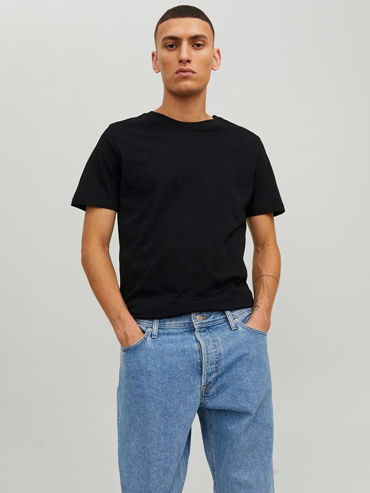 Jack&Jones Slim Fit Siyah Erkek T-Shirt 12156101