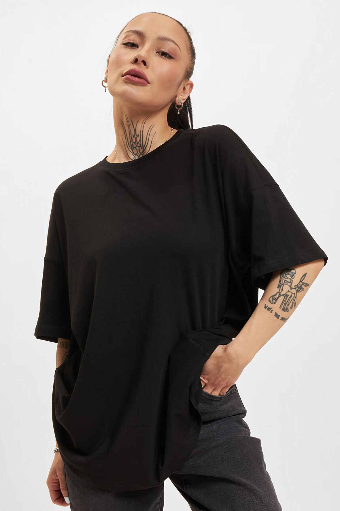 Only Kadın Onlmay Bisiklet Yaka Oversize %100 Pamuk T-Shirt 15261790 Siyah