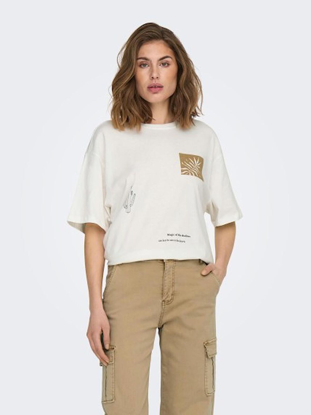 Only Rahat Kesim Beyaz Kadın T-Shirt 15286655