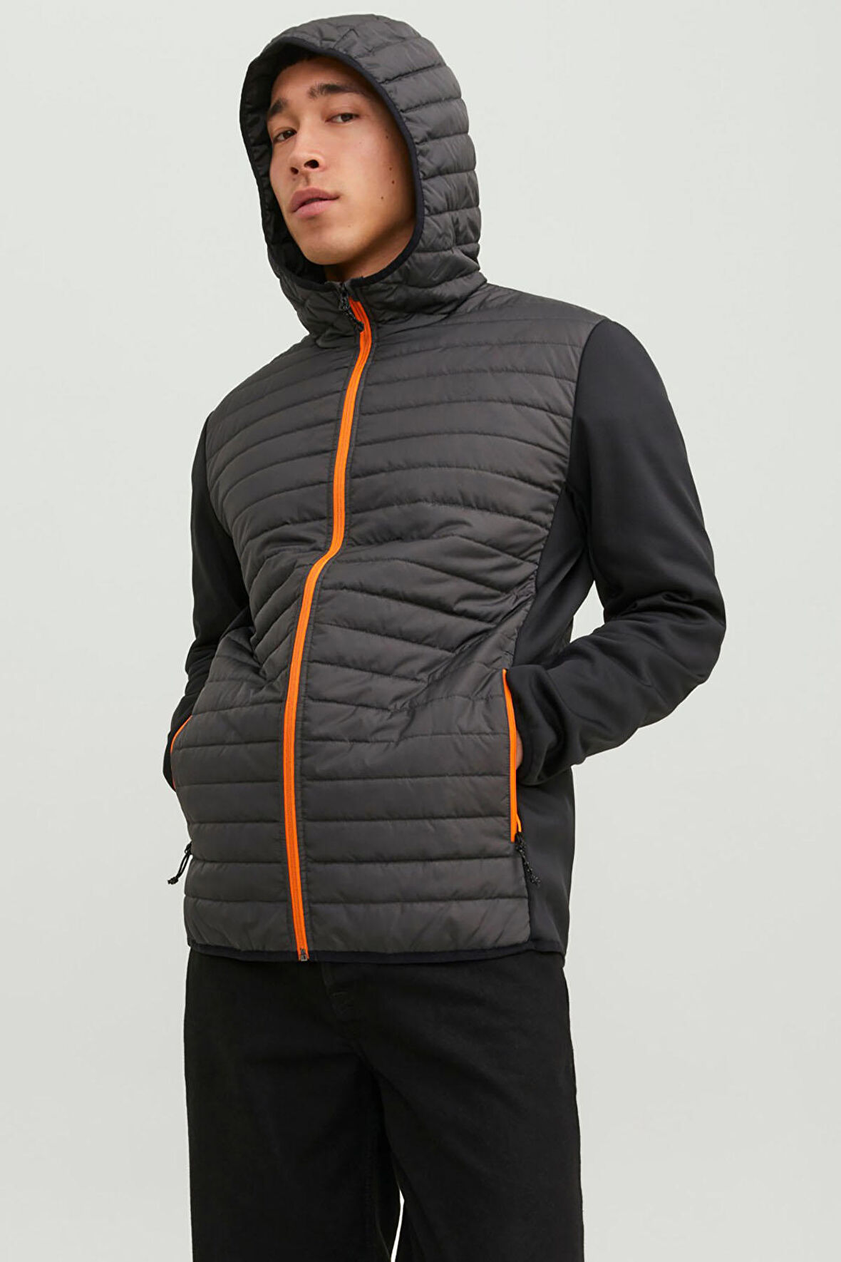 Jack & Jones Erkek Jjemultı Rüzgara Dayanıklı Kapüşonlu Mont 12182242 Asfalt