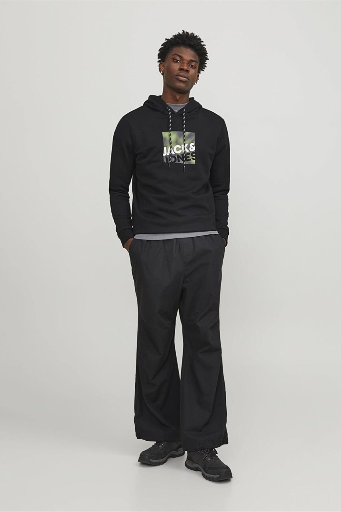 JACK&JONES JCOLOGAN SWEAT HOOD AW23 SİYAH