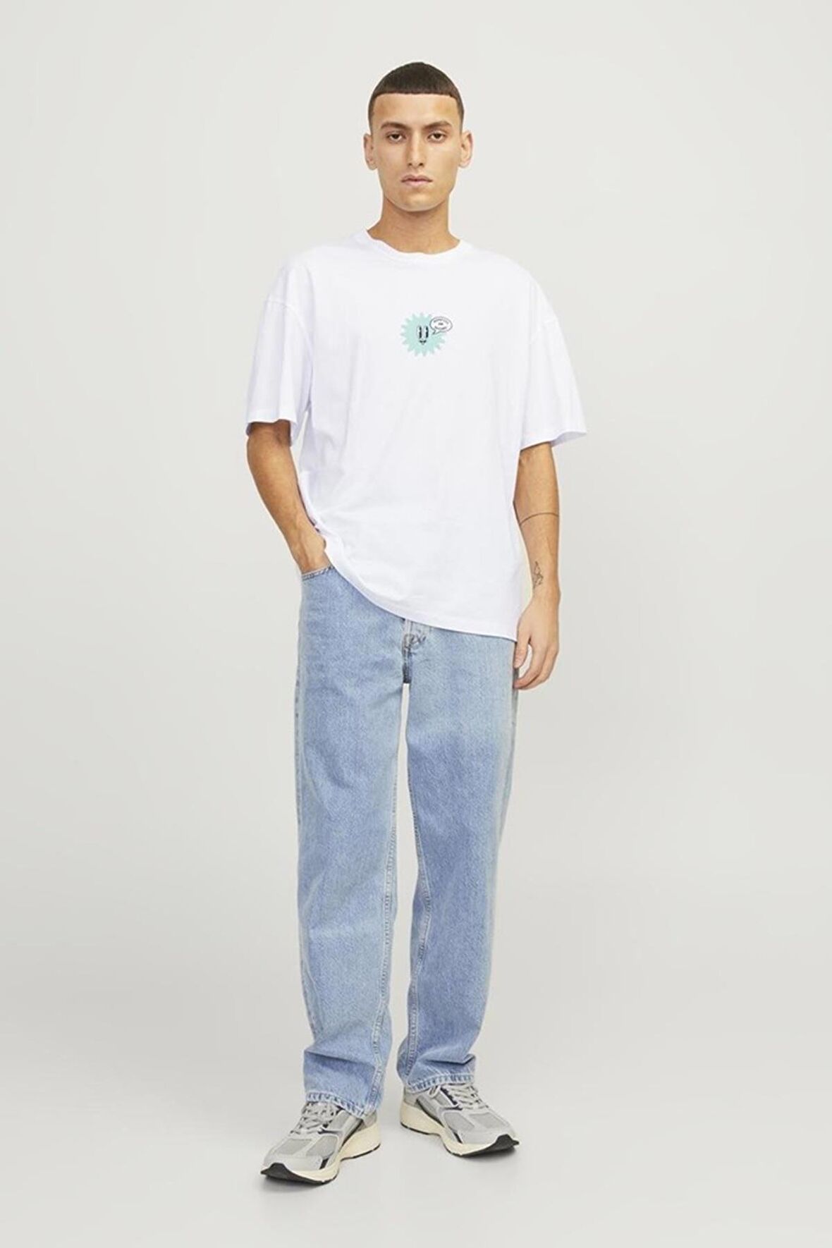 JACK&JONES JORDECAL TEE SS CREW NECK TG LN12254175 BEYAZ