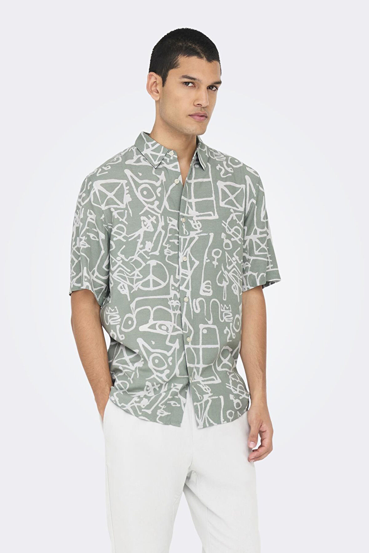ONSBUD LIFE SS SLIM AOP VISC/LIN SHIRT 