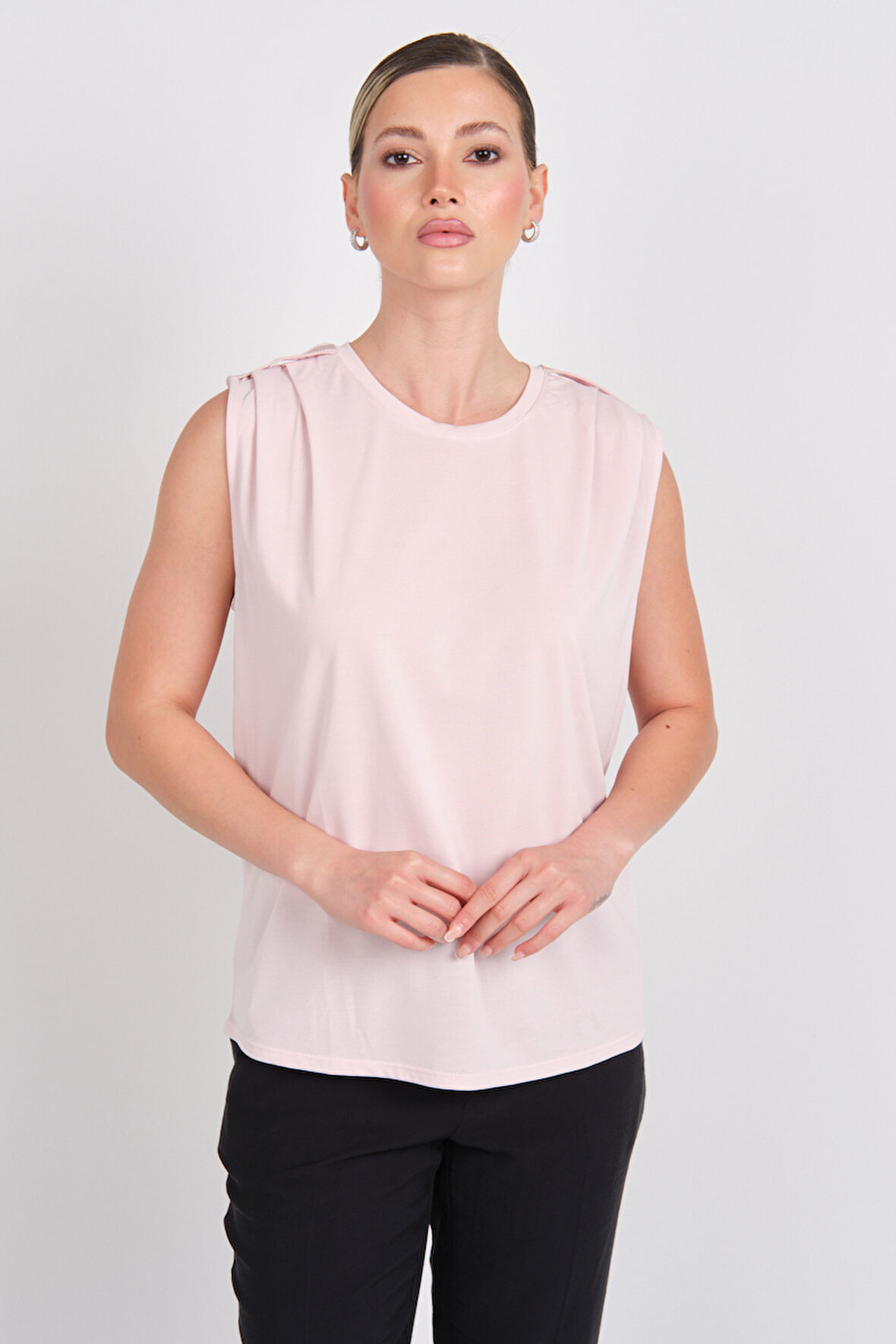 Only Kadın Onlfree Regular Fit Kolsuz Bluz 15290313 Pudra