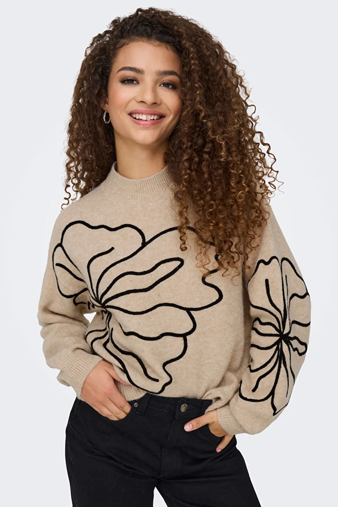 Only Kadın Jdyjella Desenli Yuvarlak Yaka Yünlü Kazak 15344518 Bej