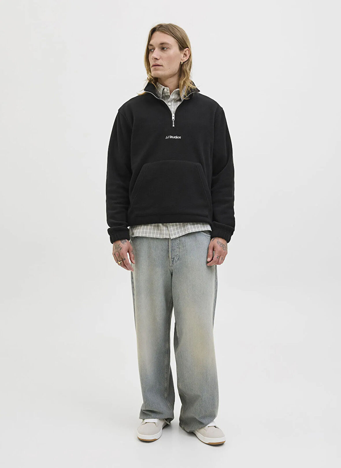 Jack & Jones Yüksek Yaka Siyah Erkek Sweatshırt 12279680_JJESOHO HALF ZIP FLEECE SN