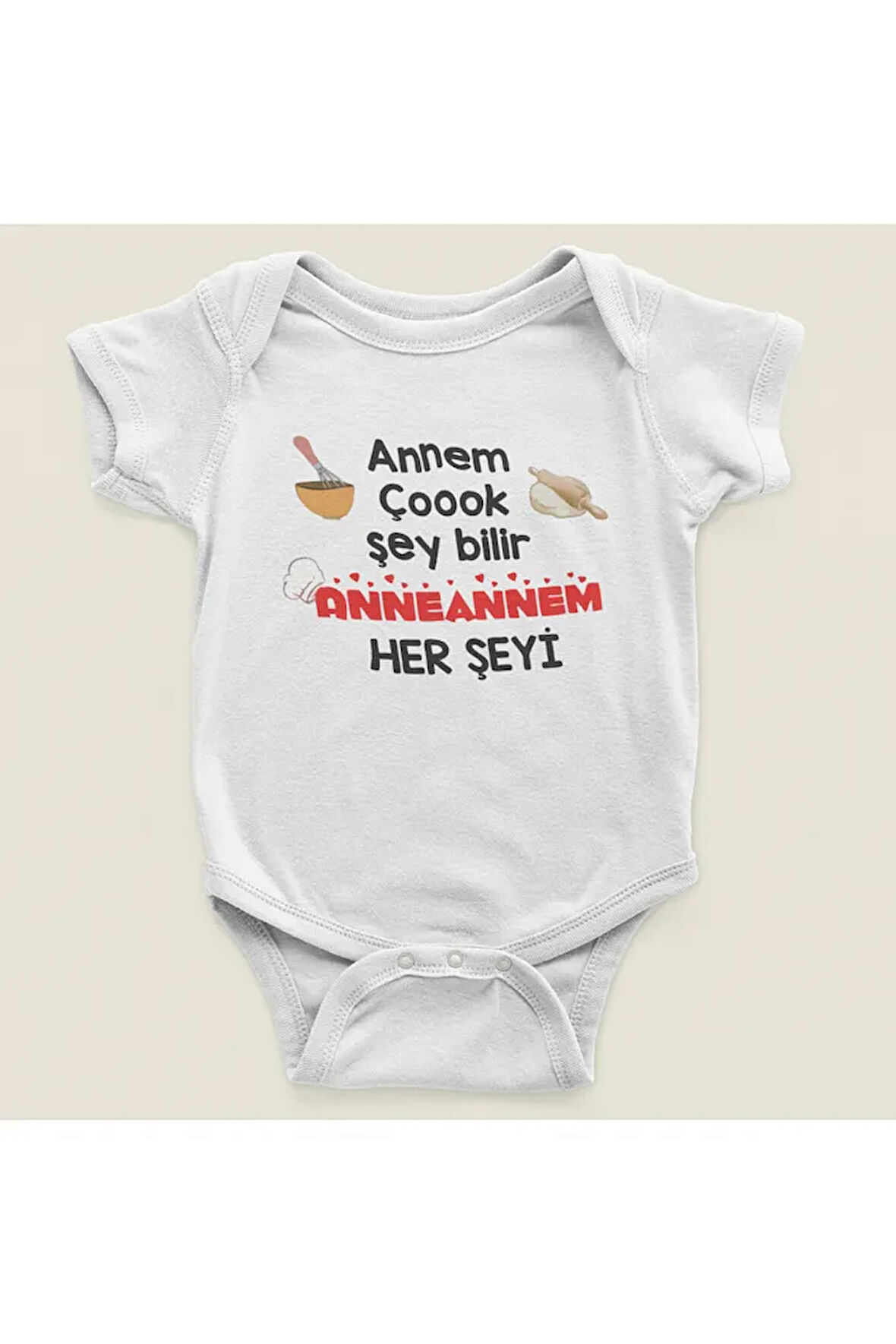 Annem Çok Şey Bilir, Anneannem Her şeyi ! Yazılı Pamuklu Yumuşak Unisex Çıtçıtlı Body Zıbın