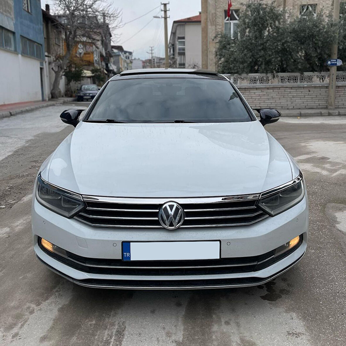  Volksvogen Passat B8 2015- 2023 arası tüm  modellere uygun Batman Yarasa Ayna Kapağı Piano Black Abs Plastik