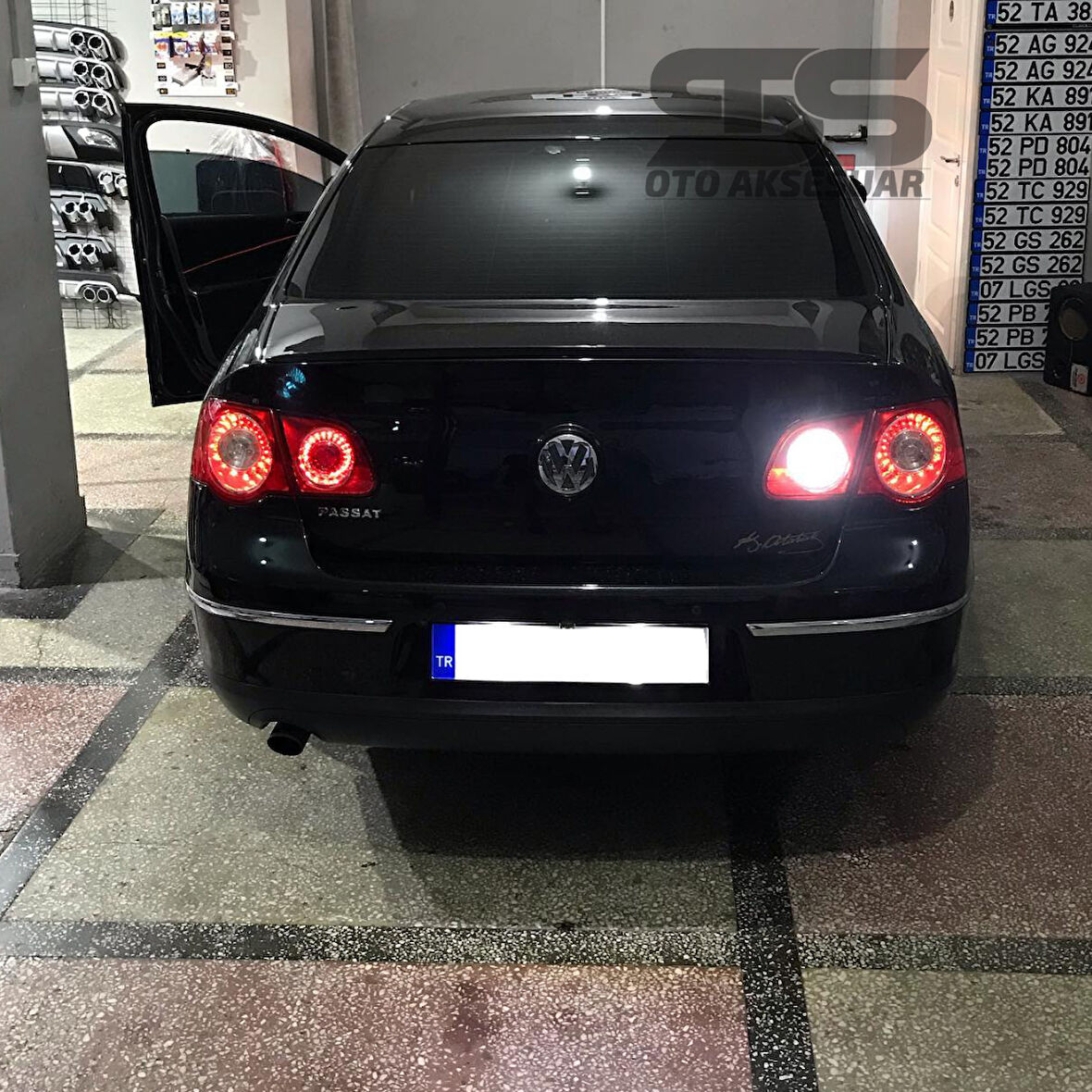  Volkswagen Jetta Mk5 Bagaj Üstü Spoiler Çıtası