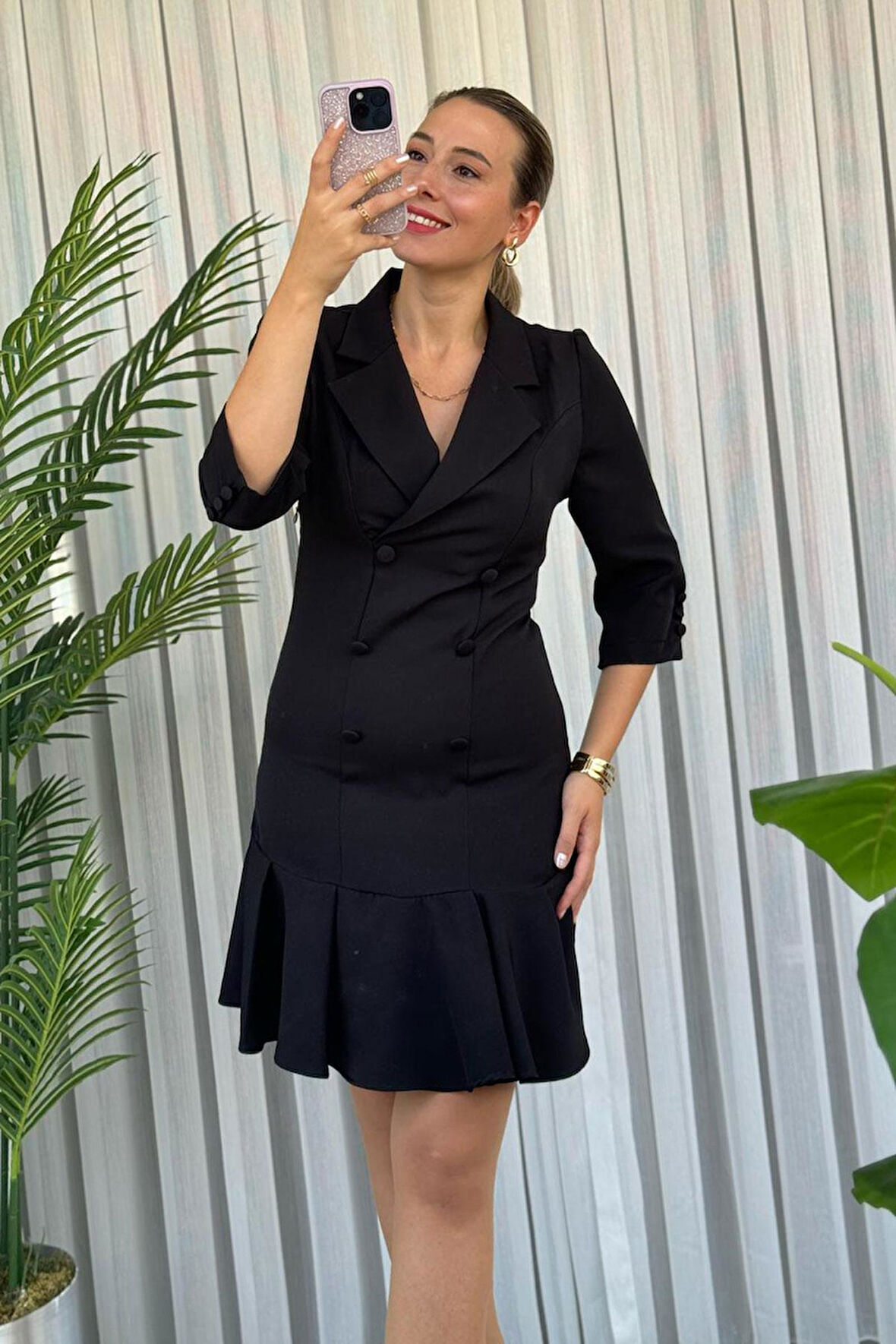 Slim Fit Detay Eteği Volanlı Siyah Ceket Elbise