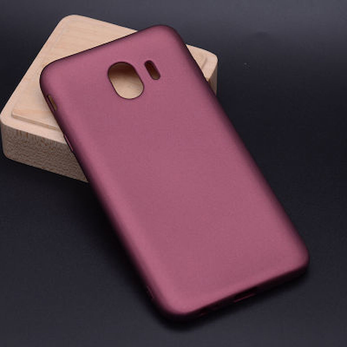 Samsung Galaxy J4 Kılıf Esnek Yapılı İnce Slim Silikon Kapak RYC/Premier