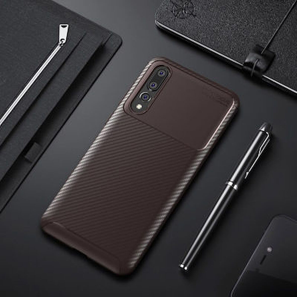 Huawei P20 Pro Kılıf Karbon Desenli Şık Negro Premium Silikon Kapak