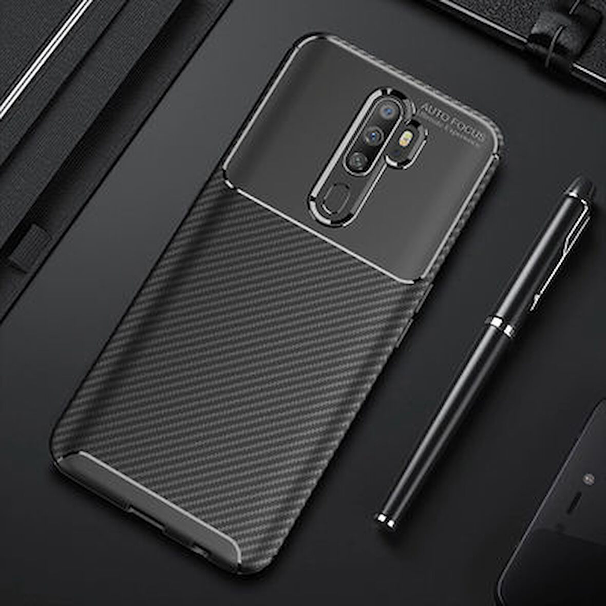 Oppo A9 2020 Kılıf Karbon Desenli Esnek Yüksek Kaliteli Meteryalden Üretilmiş Silikon Kapak RYC/Negro