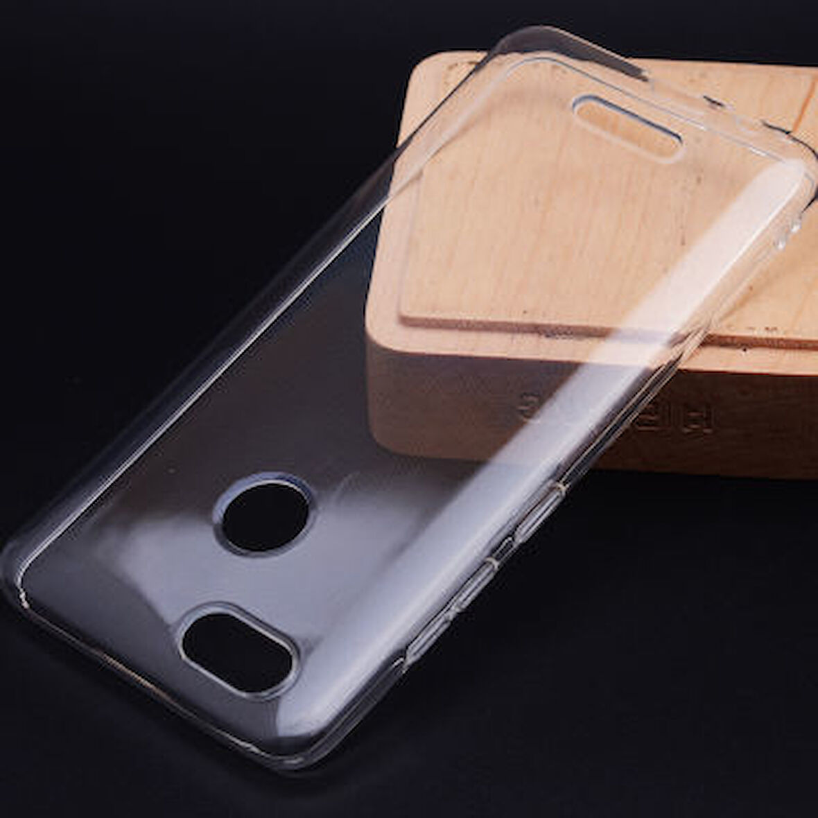 Casper Via M4 Kılıf Şeffaf Onyx TPU Süper Silikon Kapak