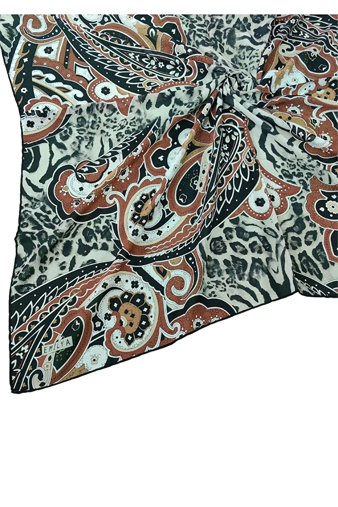 Emilya Fres Krep Leopar Desenli Eşarp 90x90 cm