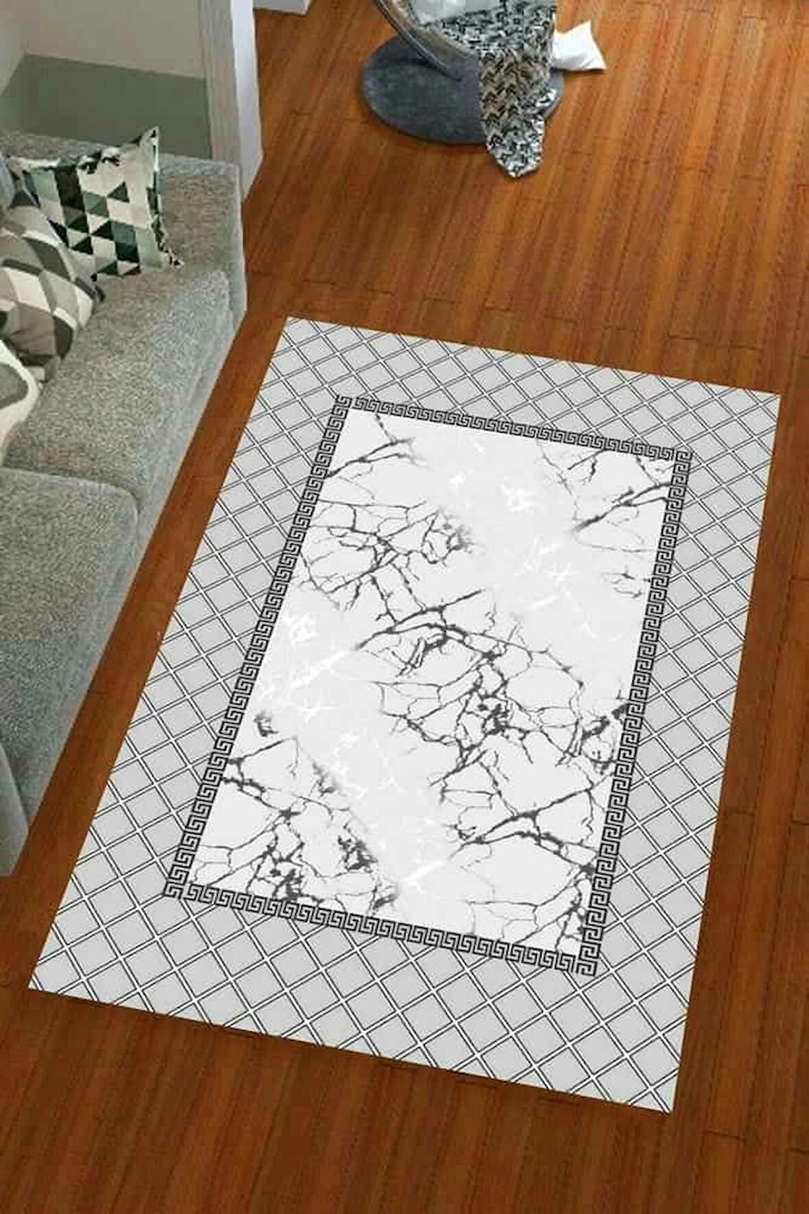 Yeni Sezon Lastikli Halı Örtüsü