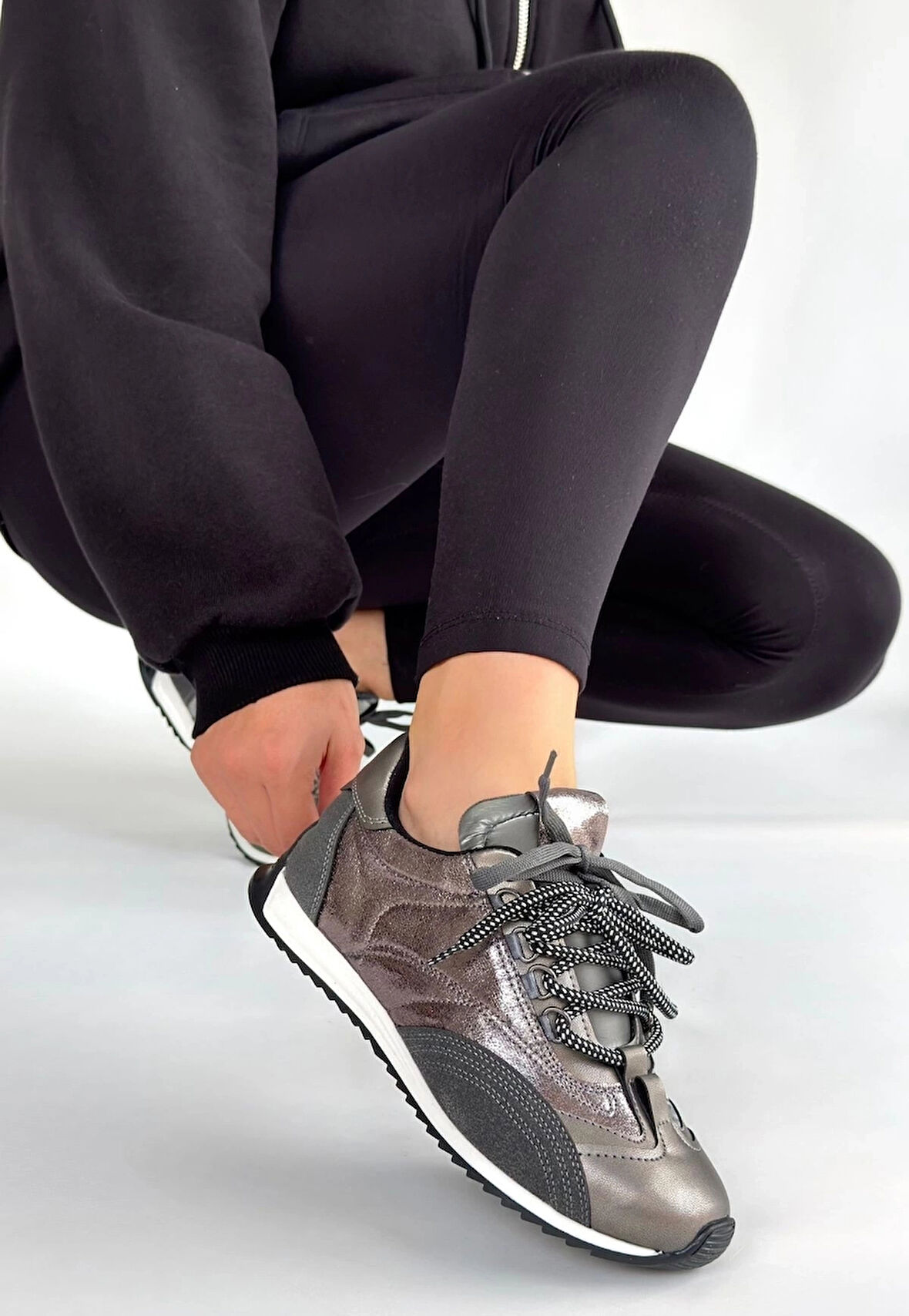 BİÇOMİ Ranu Platin Cilt Paraşüt Detaylı Bağcıklı Spor Ayakkabı