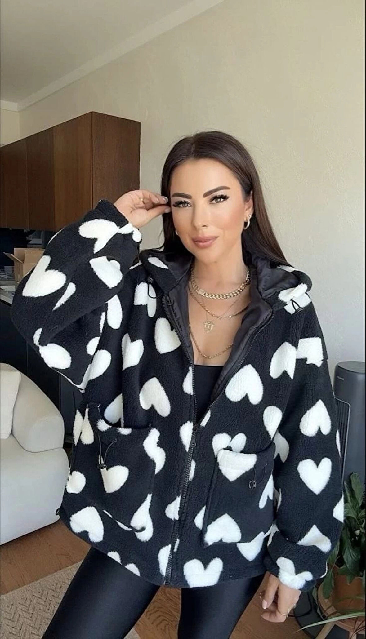 BİÇOMİ Kalpli peluş ceket içi astarlı siyahbeyaz