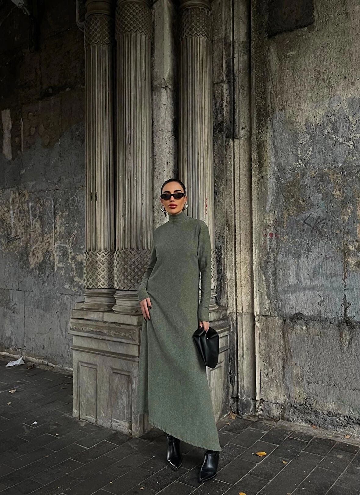 BİÇOMİ Boğazlı kalın bürümcük uzun elbise yeşil