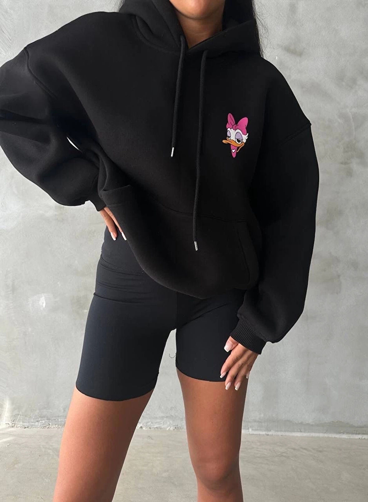BİÇOMİ 3 iplik şardonlu oversize compact ördek baskılı sweat siyah