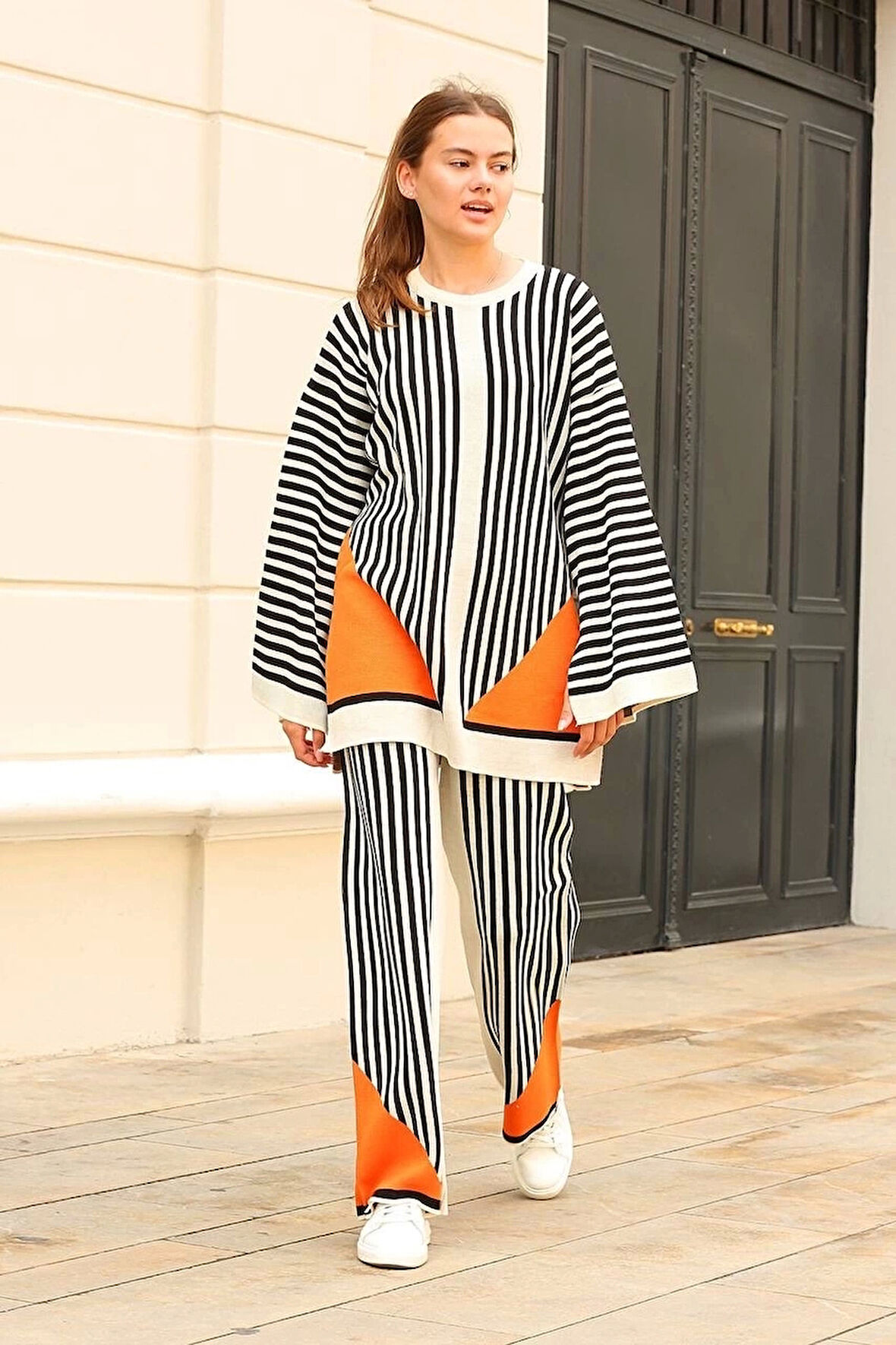 BİÇOMİ Çizgili bisiklet yaka triko takım beyaz