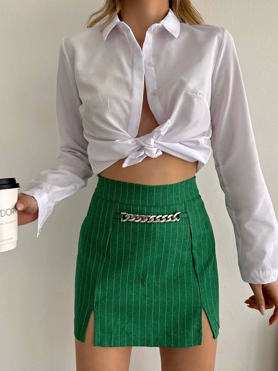 BİÇOMİ Zincir detaylı çizgili şort etek