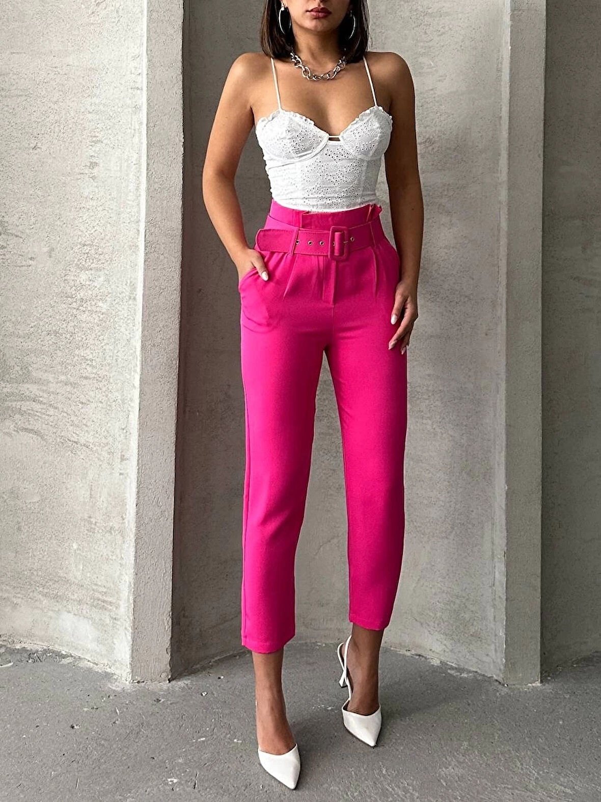BİÇOMİ Kemerli havuç pantolon