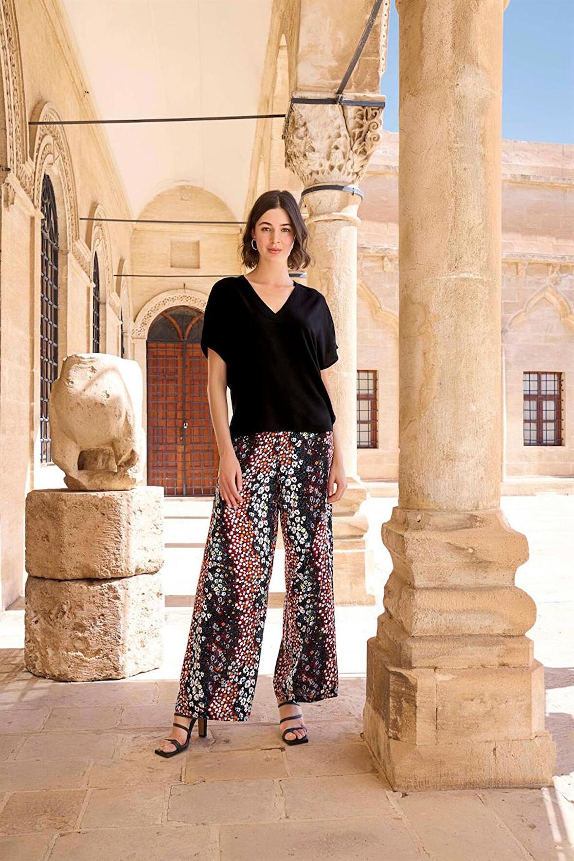 Monamise Kadın Çiçek Desenli Kısa Kollu Pijama Takımı 23059 