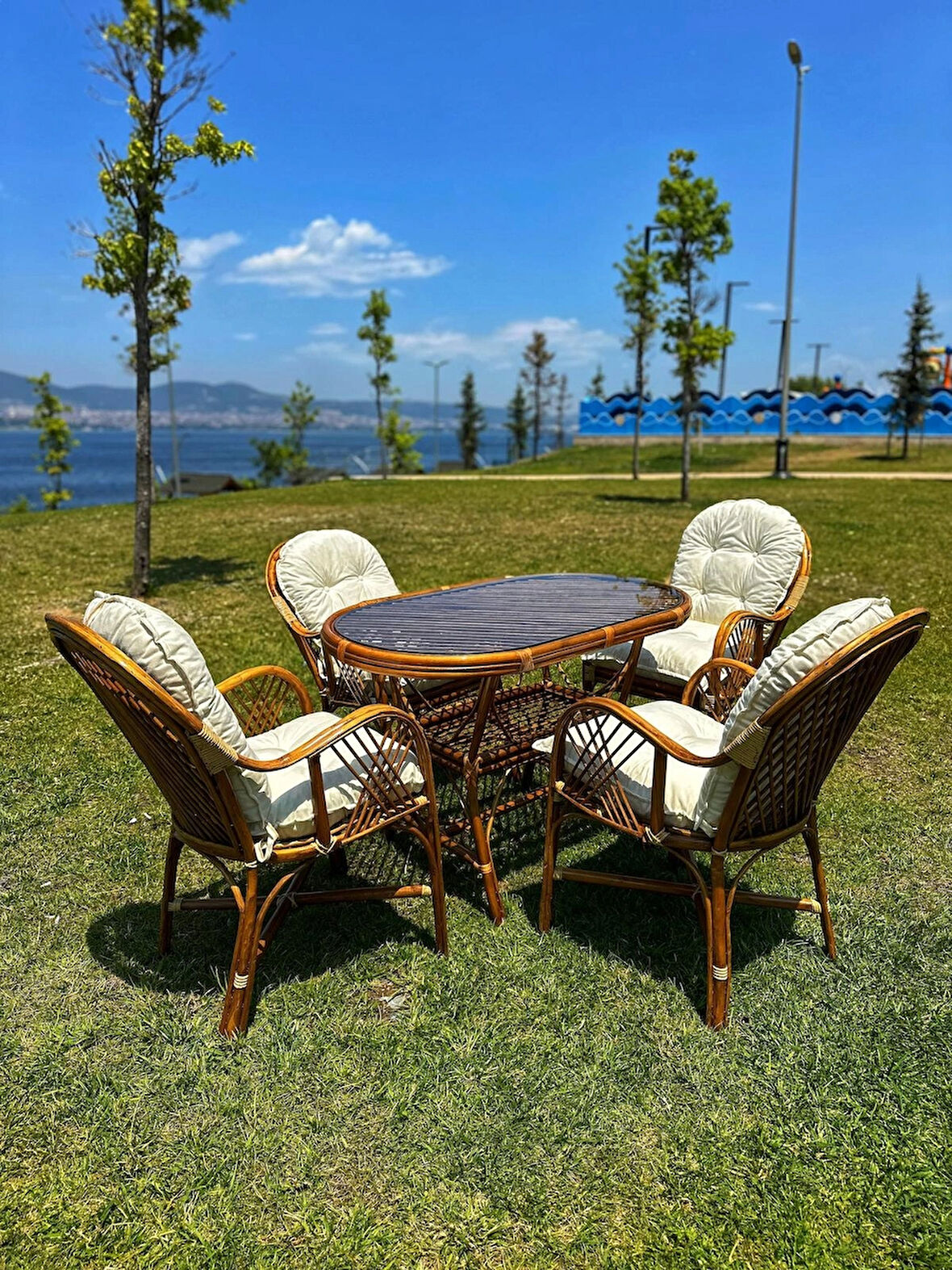 Romano 4 Kişilik Bambu Bahçe Takımı, Doğal Bambu Renk – Şık, Dayanıklı Ve Konforlu Tasarım