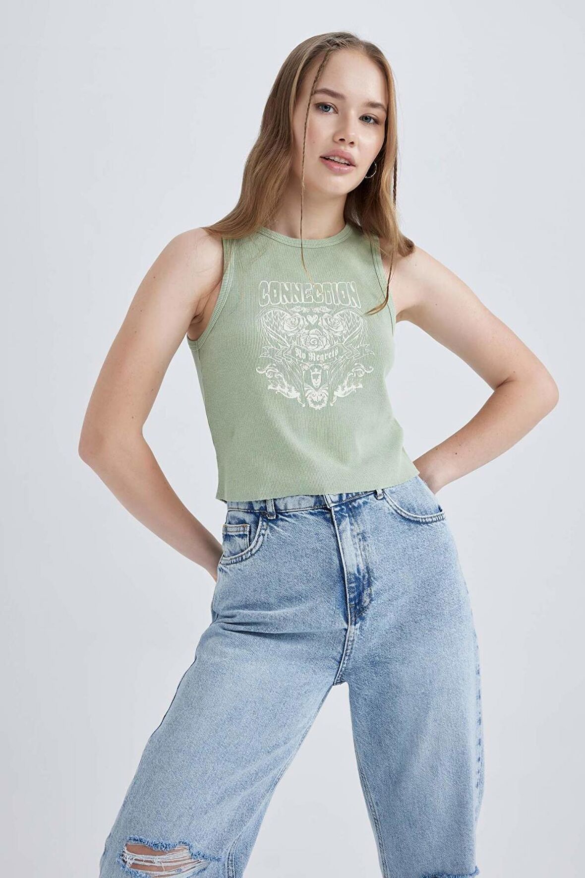 DeFacto Coool Fitted Baskılı Fitilli Kaşkorse Yıkamalı Soluk Efektli Atlet B1748AX23HSGN1207