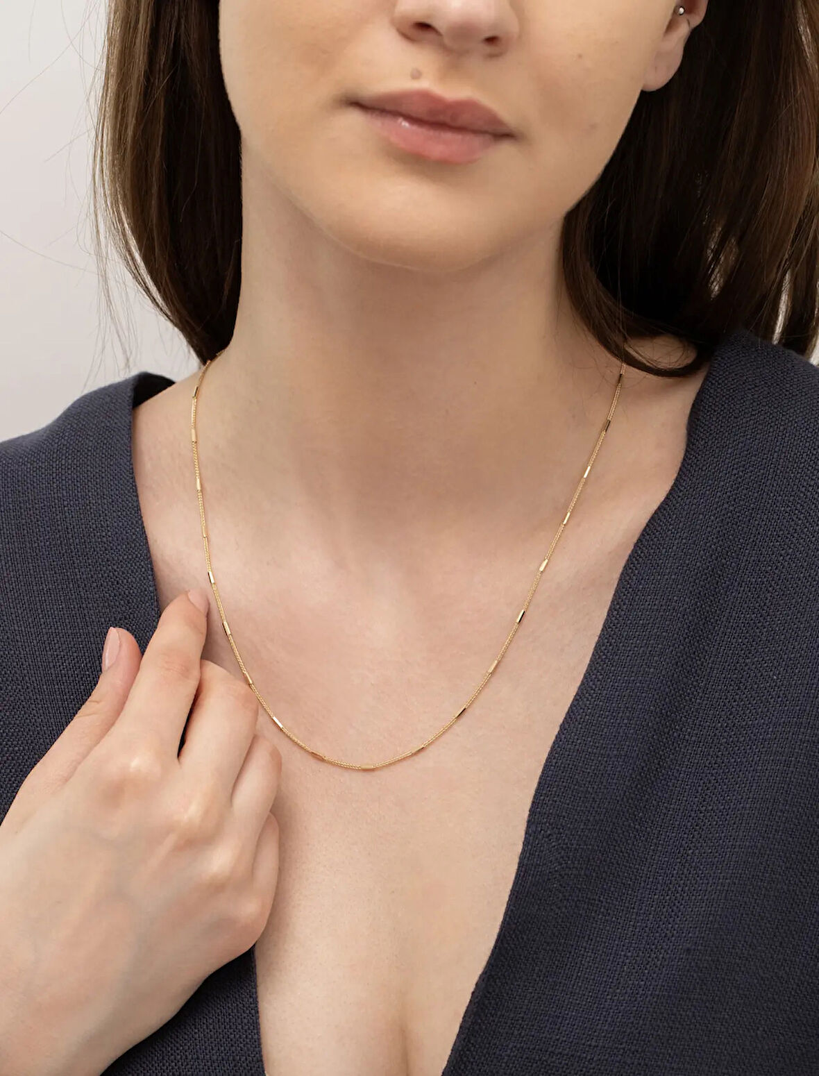 Minimal Parlak Dorika Zincir