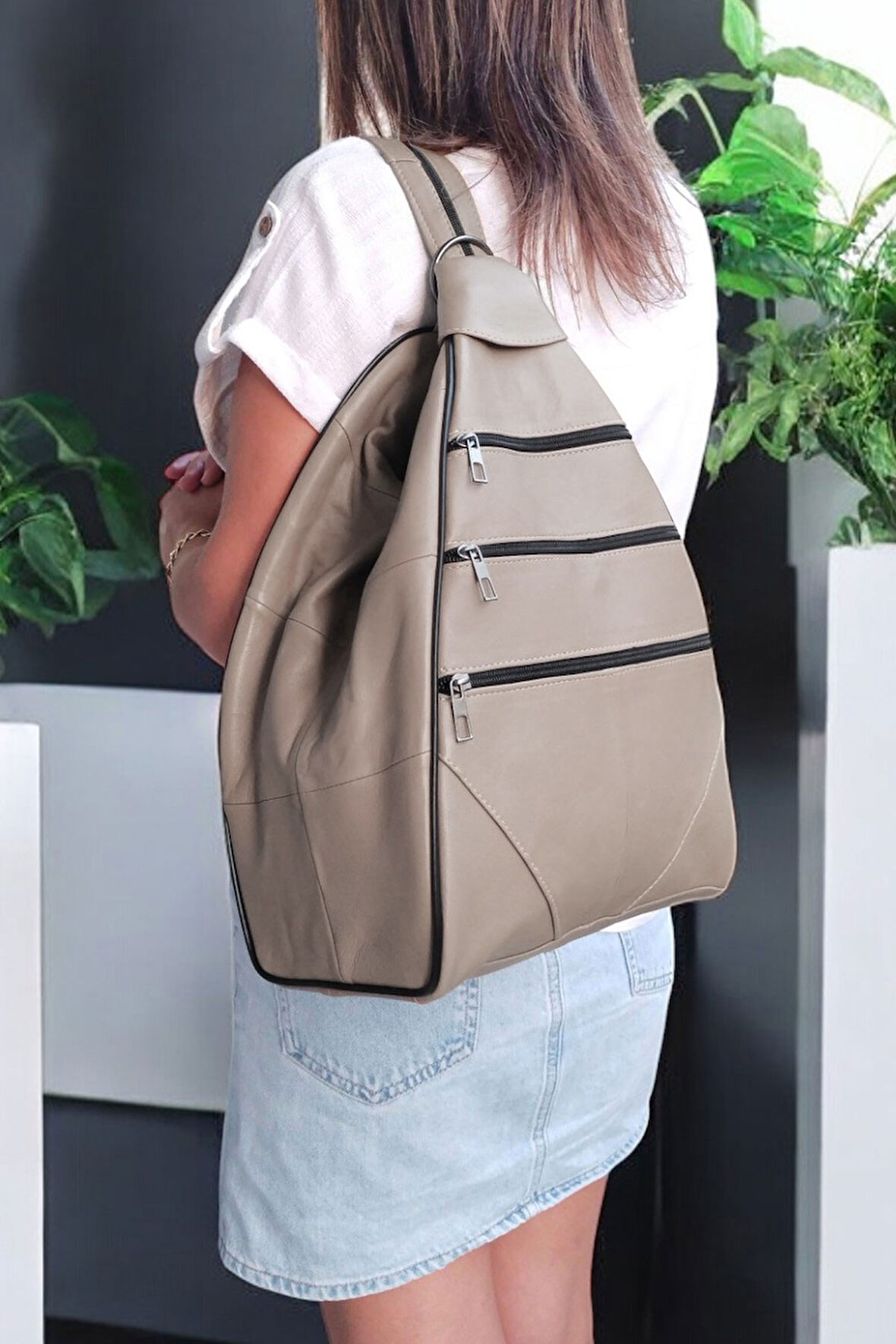 Lederax Hakiki Deri Çok Gözlü Sırt Ve Omuz Çantası LD52