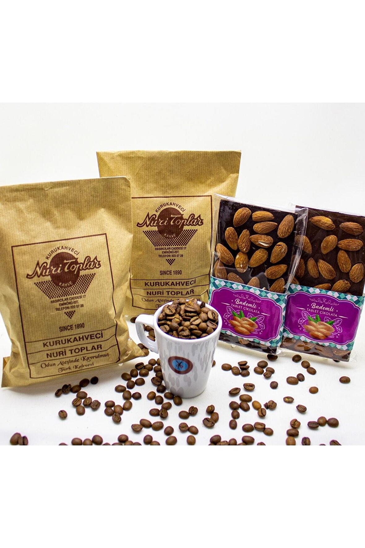 Nuri Toplar 500 Gram Taze Çekim Türk Kahvesi & 2x100 Gr Bademli Tablet Çikolata Tiryaki Seti