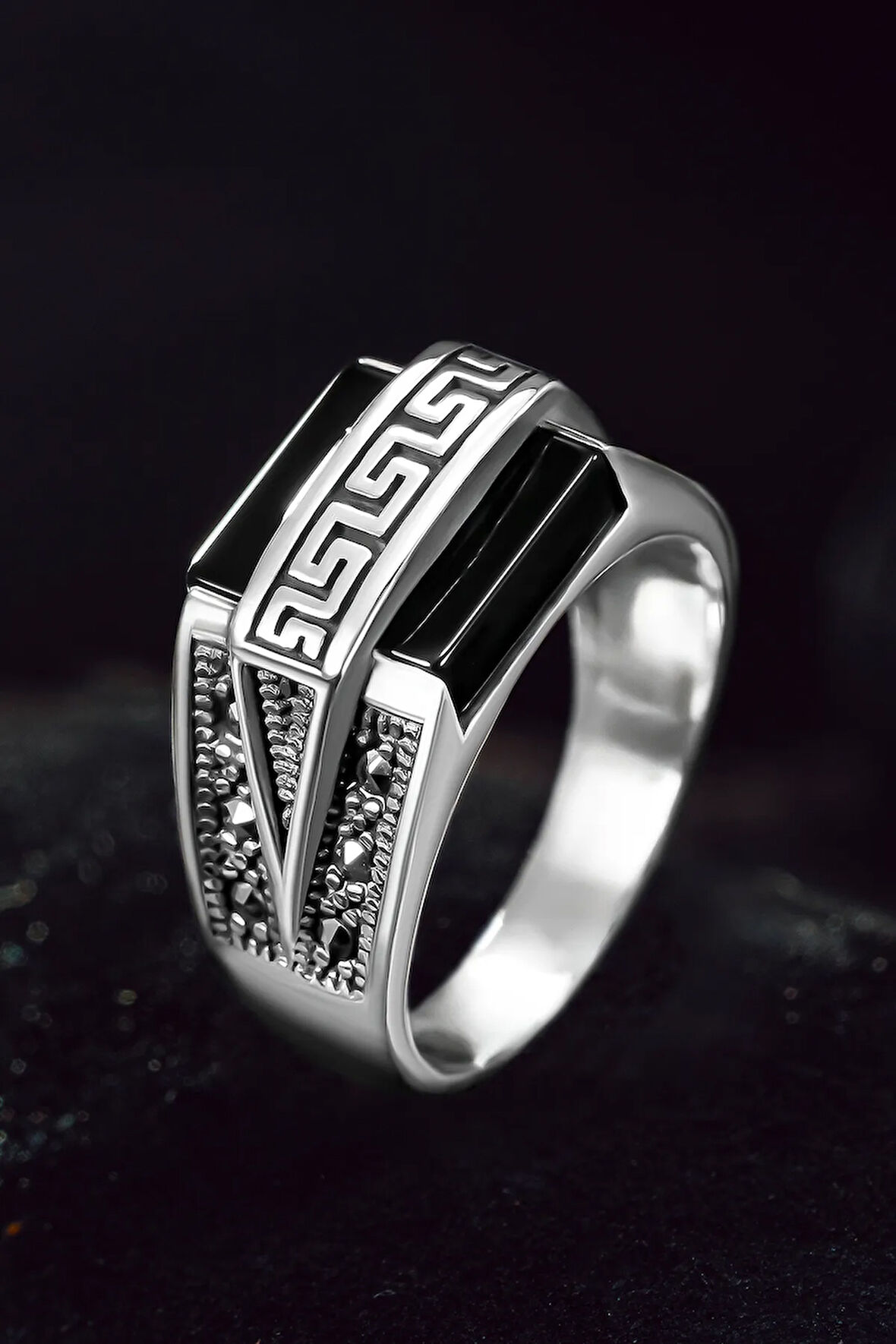 Erkek Gümüş Yüzük - Siyah Oniks Taşlı Grek Desenli Erkek Yüzük