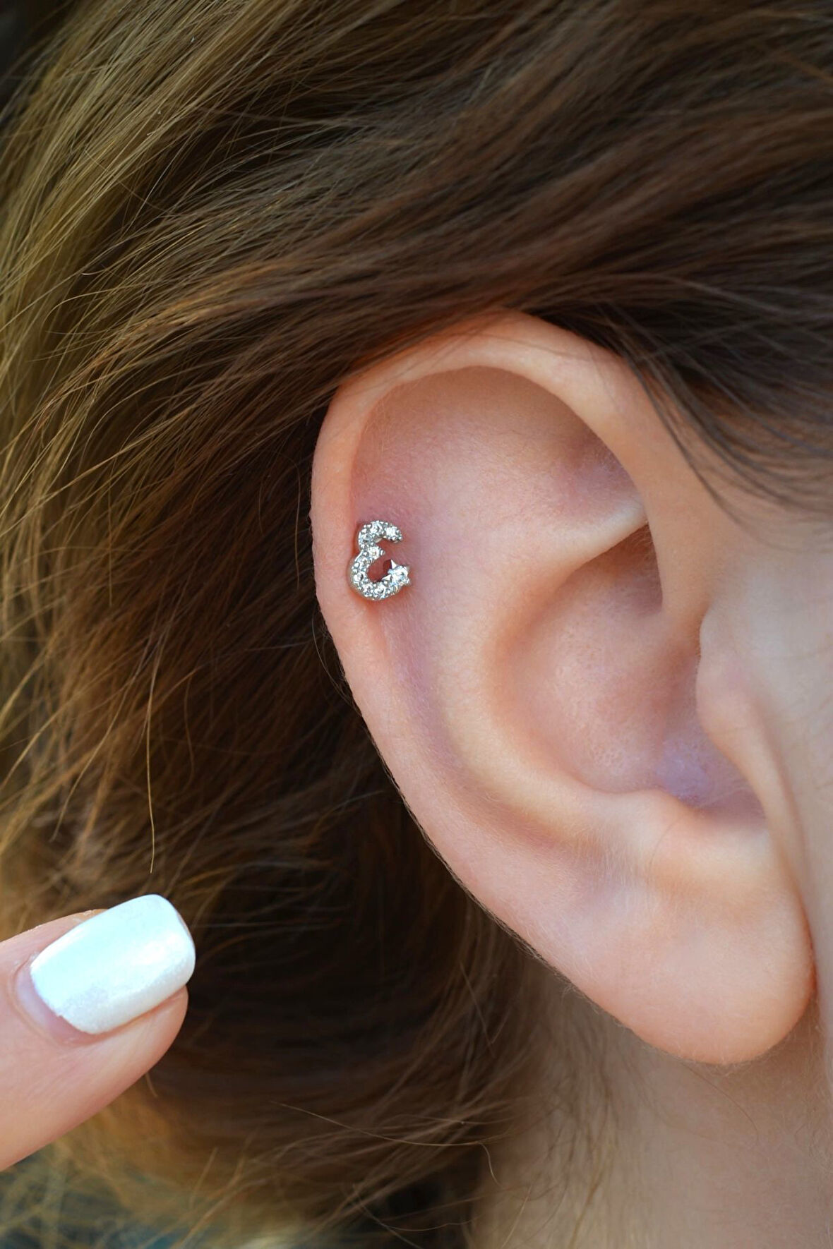 E Harfi Piercing Gümüş Renkli Harf Piercing E