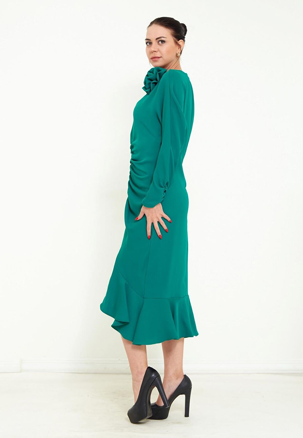 Modatalika Kadın Önden Büzgülü Uzun Kol  Midi Elbise