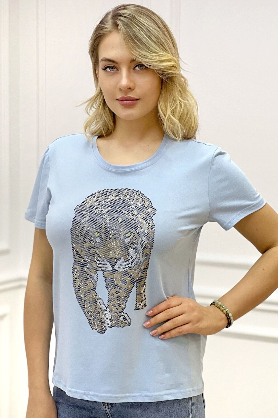 Kaplan Crystal Taşlı Büyük Beden Bisiklet Yaka Siyah Pamuk Kadın T-shirt