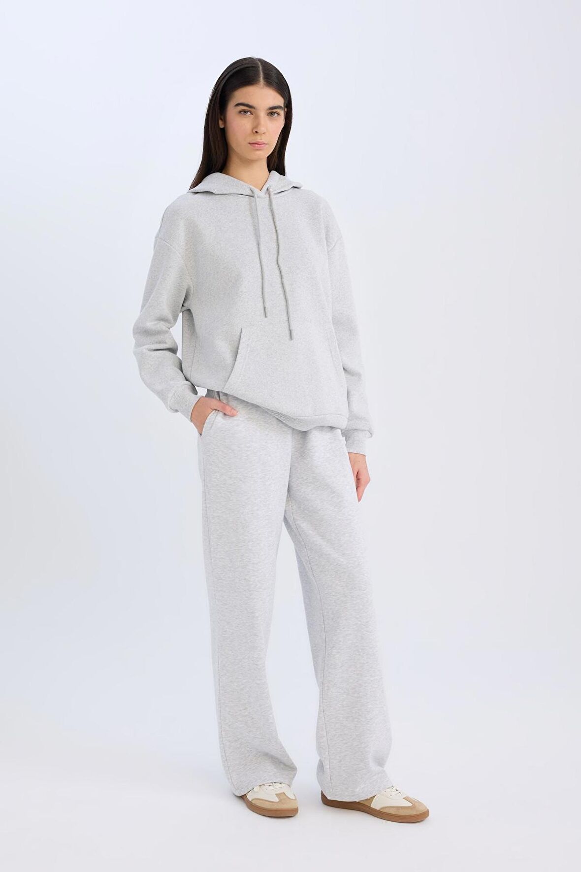 DeFacto Straight Fit Kalın Eşofman Altı Beli Lastikli Cepli Yüksek Bel Basic Düz B8571AX24WNGR93