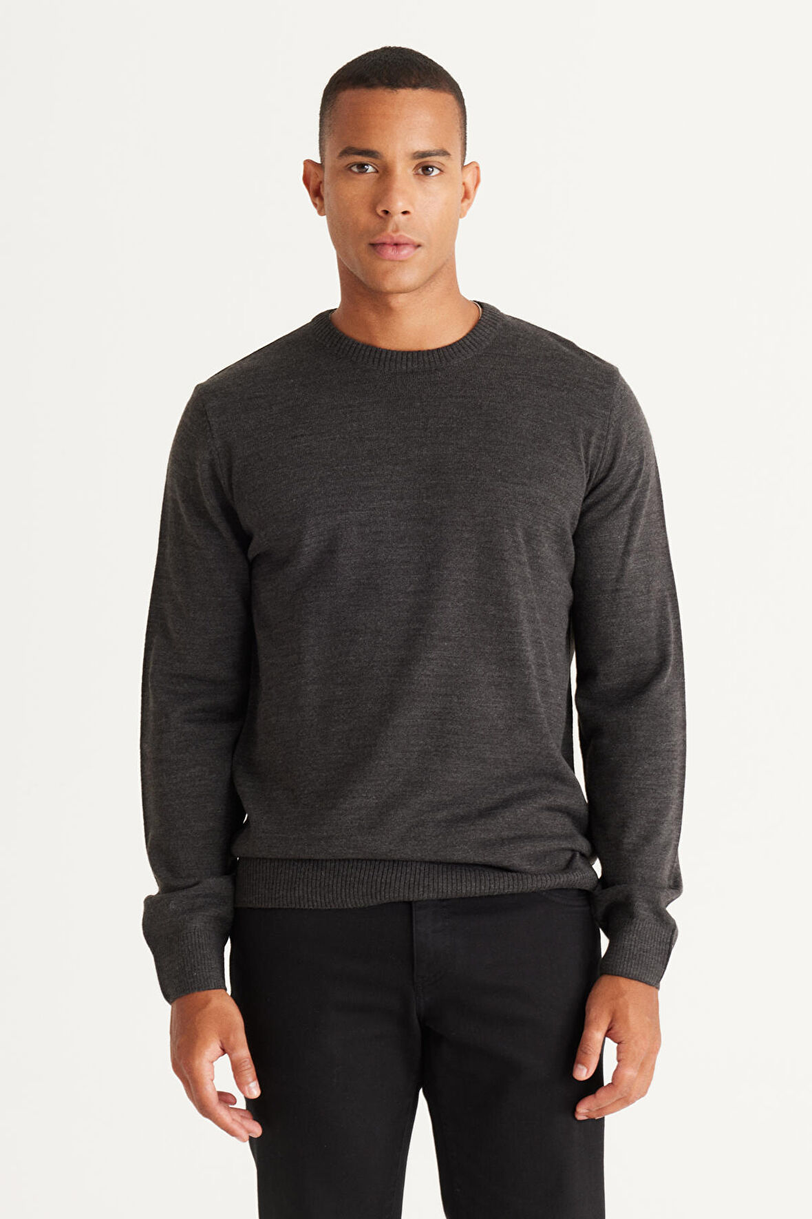 Erkek Antrasit-Melanj Standart Fit Normal Kesim Bisiklet Yaka Desenli Triko Kazak