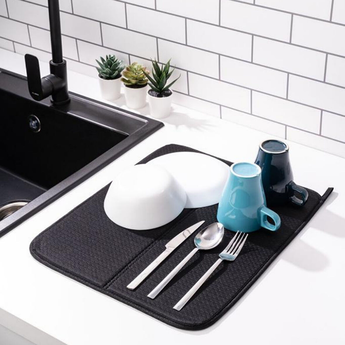 Mikrotex Bulaşık Matı Süper Emici Bulaşık Kurutma Matı 45x36cm Tezgah Üstü Bulaşık Matı Siyah