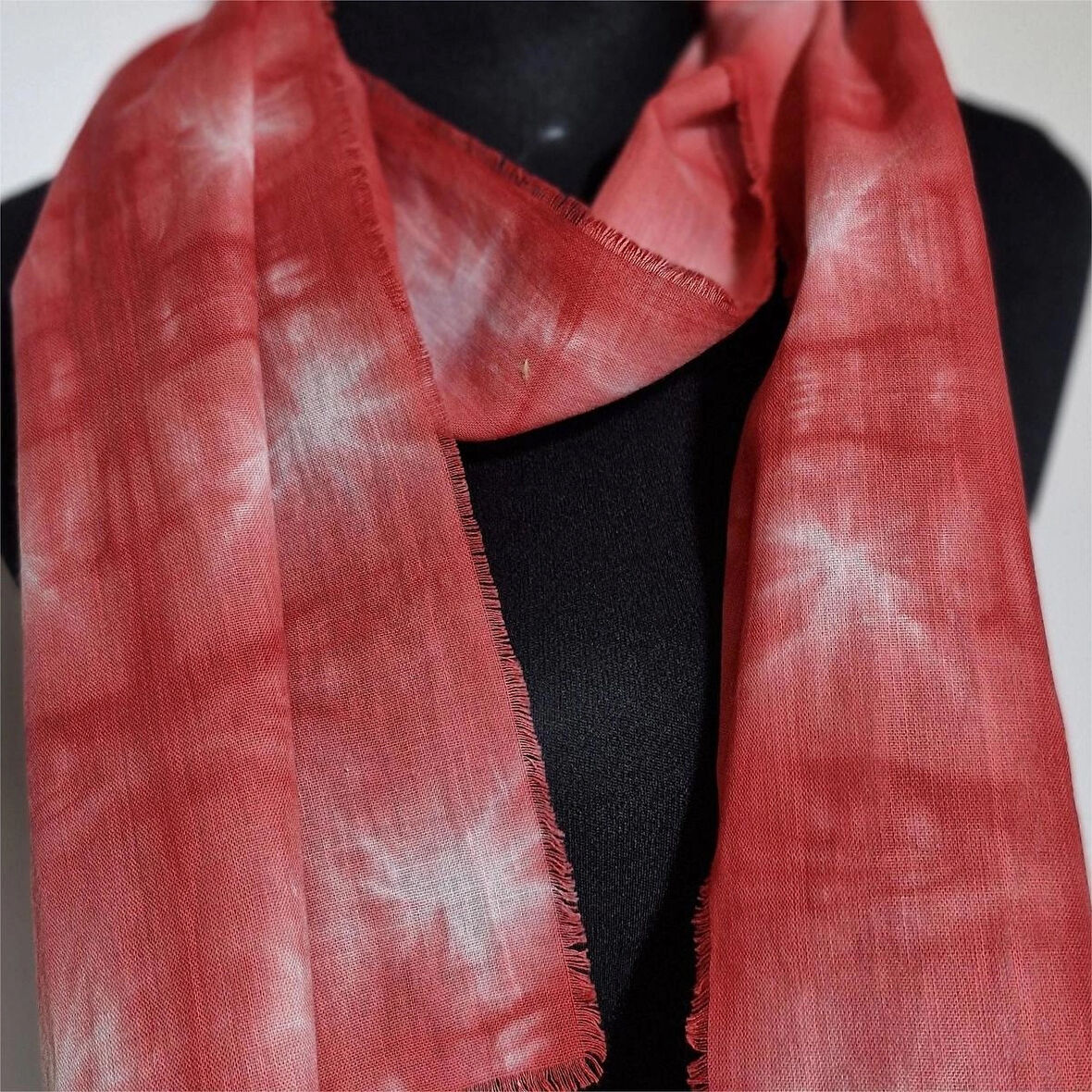 İnce Pamuklu Fular , Batik boyalı ,  Hediyelik Şık Fular, El Yapımı, Moli Tasarım