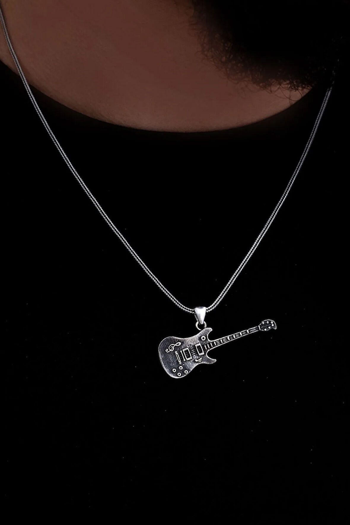 Erkek Gümüş Kolye - Gitar Erkek Gümüş Kolye Zincir